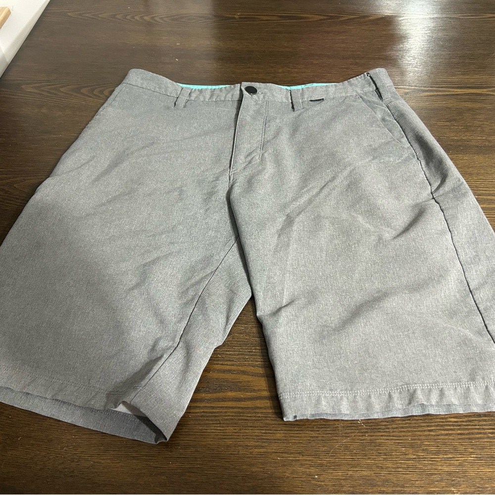 Hurley Buckle Gray Hybrid Flat Front Quick Dry Boardshort Style Waist 32